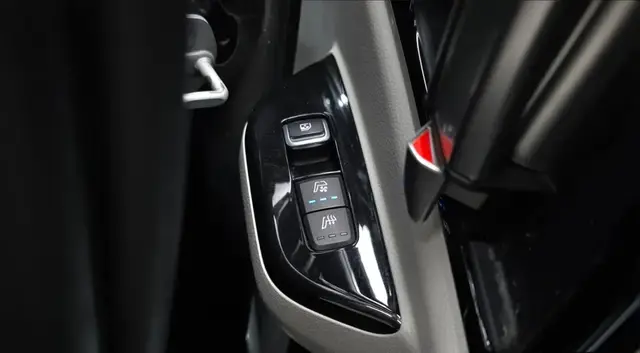 KIA CARNIVAL NOBLESSE 2023