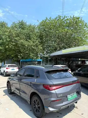BYD E2 PREMIUM 2021