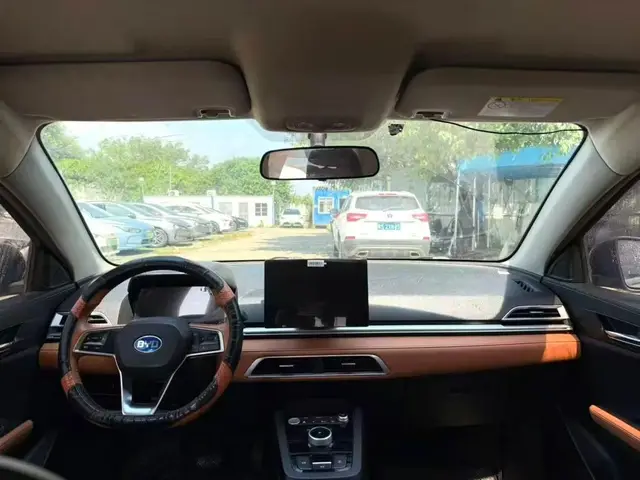 BYD E2 PREMIUM 2021