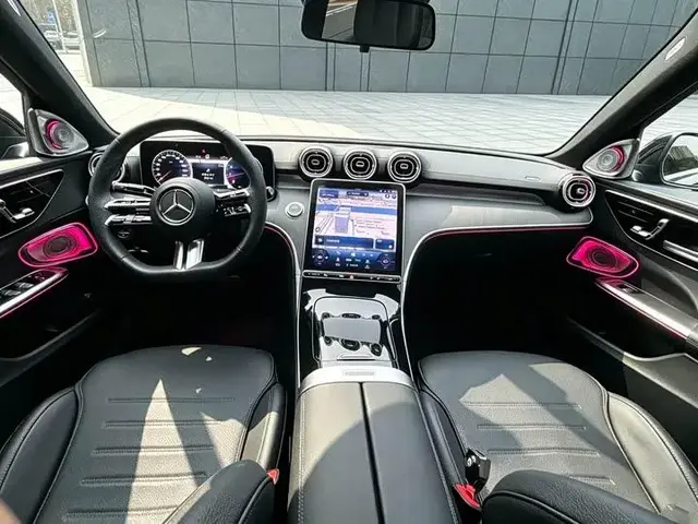 MERCEDES-BENZ C-CLASS 2023