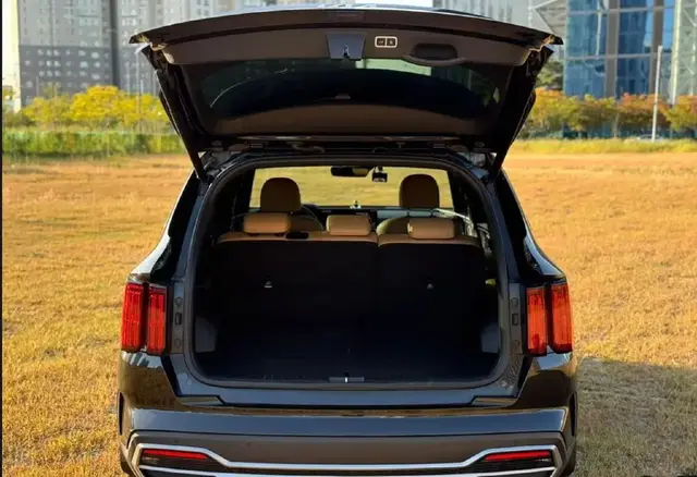 KIA SORENTO NOBLESSE 2023