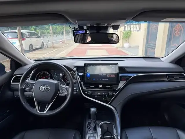 TOYOTA CAMRY 2022