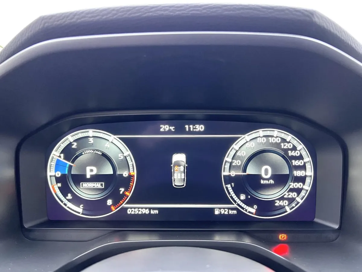 MITSUBISHI OUTLANDER PREMIUM 2023