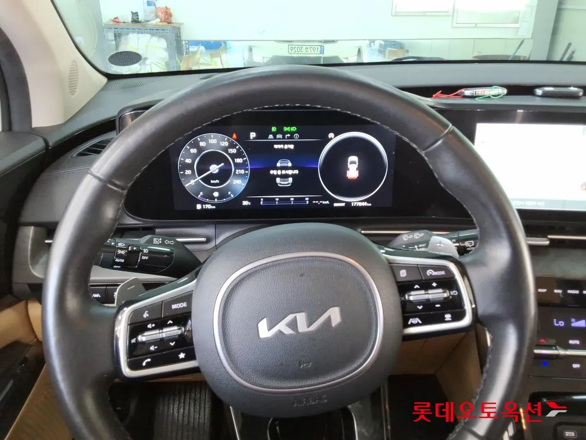 KIA CARNIVAL SIGNATURE 2022