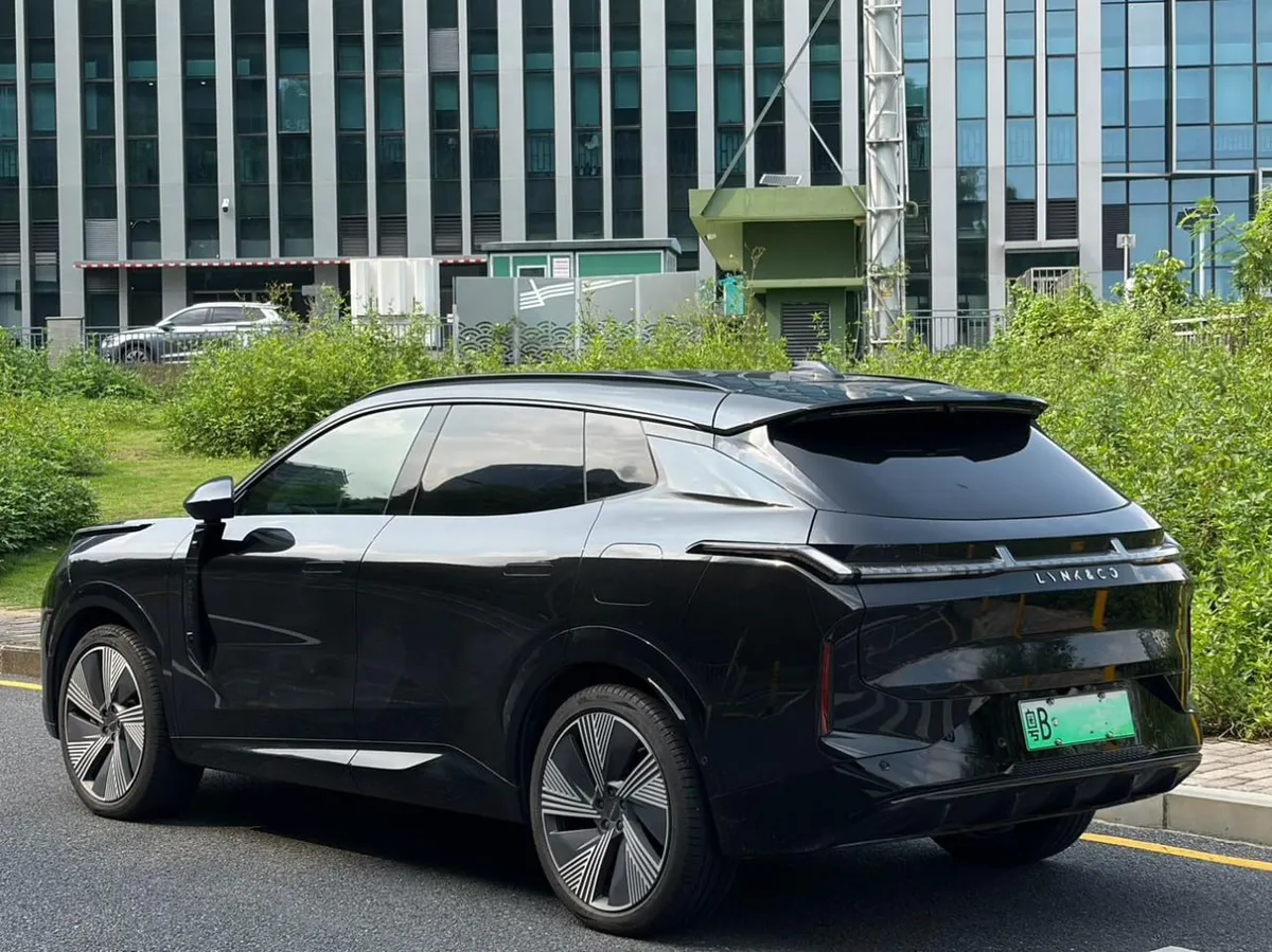 LYNK & CO 08 EM-P TIME LIMITED 2023