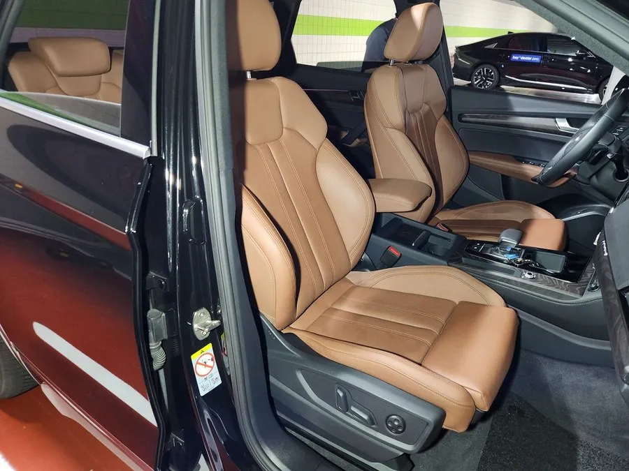 AUDI Q5 PREMIUM 2023