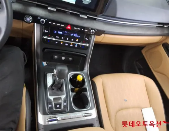 KIA CARNIVAL 2023