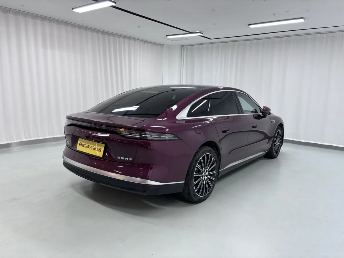 CHERY A9L HIGH-PERFORMANCE PEAK A9L AWD HIGH-PERFORMANCE PEAK 2025