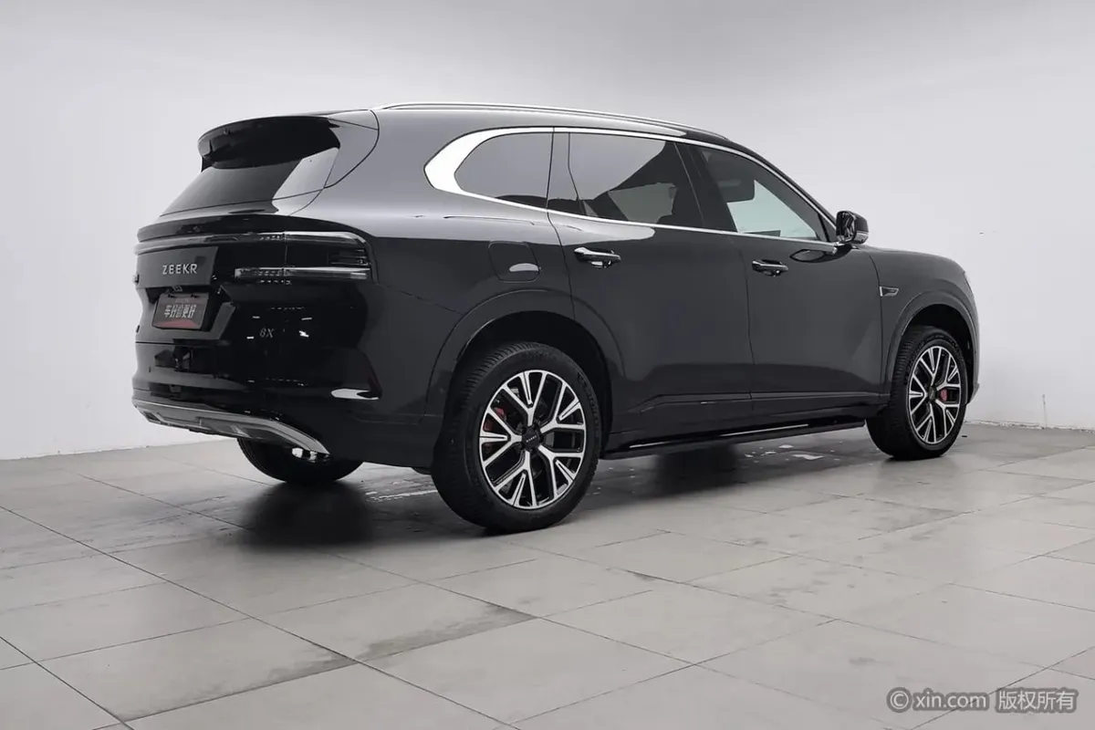 ZEEKR 8X 70KWH ULTRA 2026