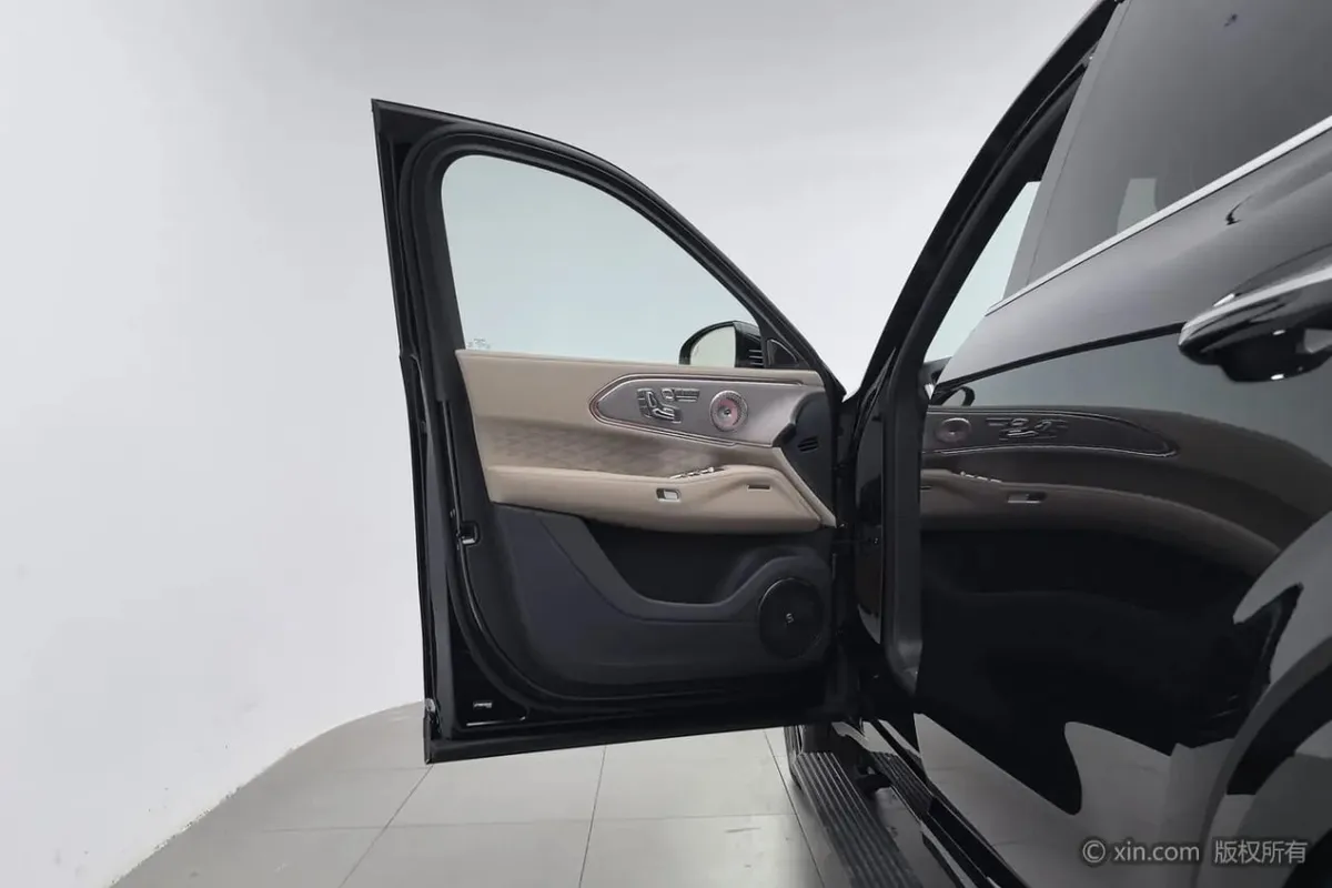 ZEEKR 8X 70KWH ULTRA 2026