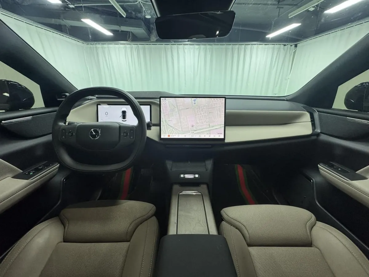 VOLVO XC70 AWD ULTRA 2025