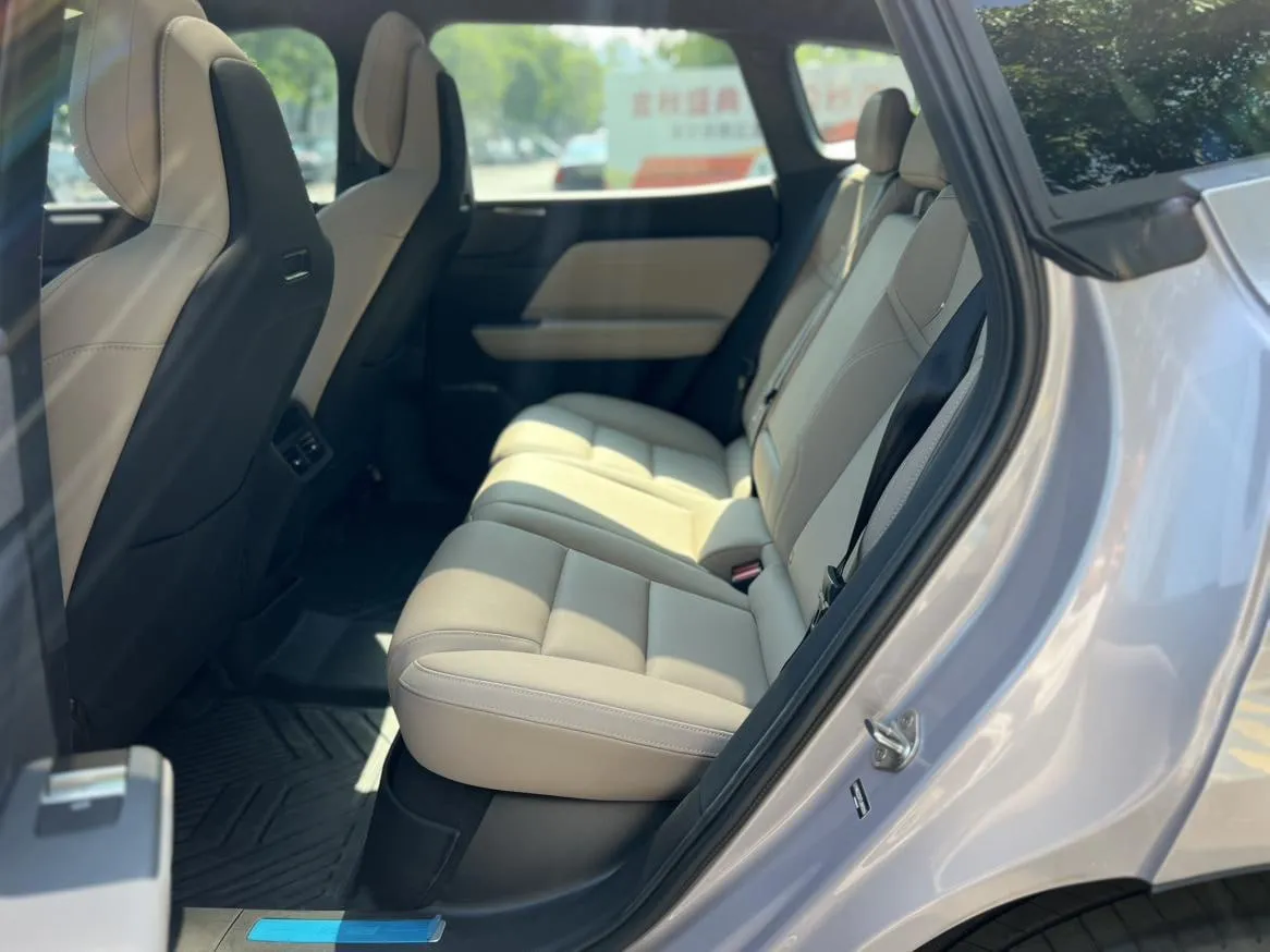 VOLVO XC70 CORE XC70 LONG RANGE CORE 2025