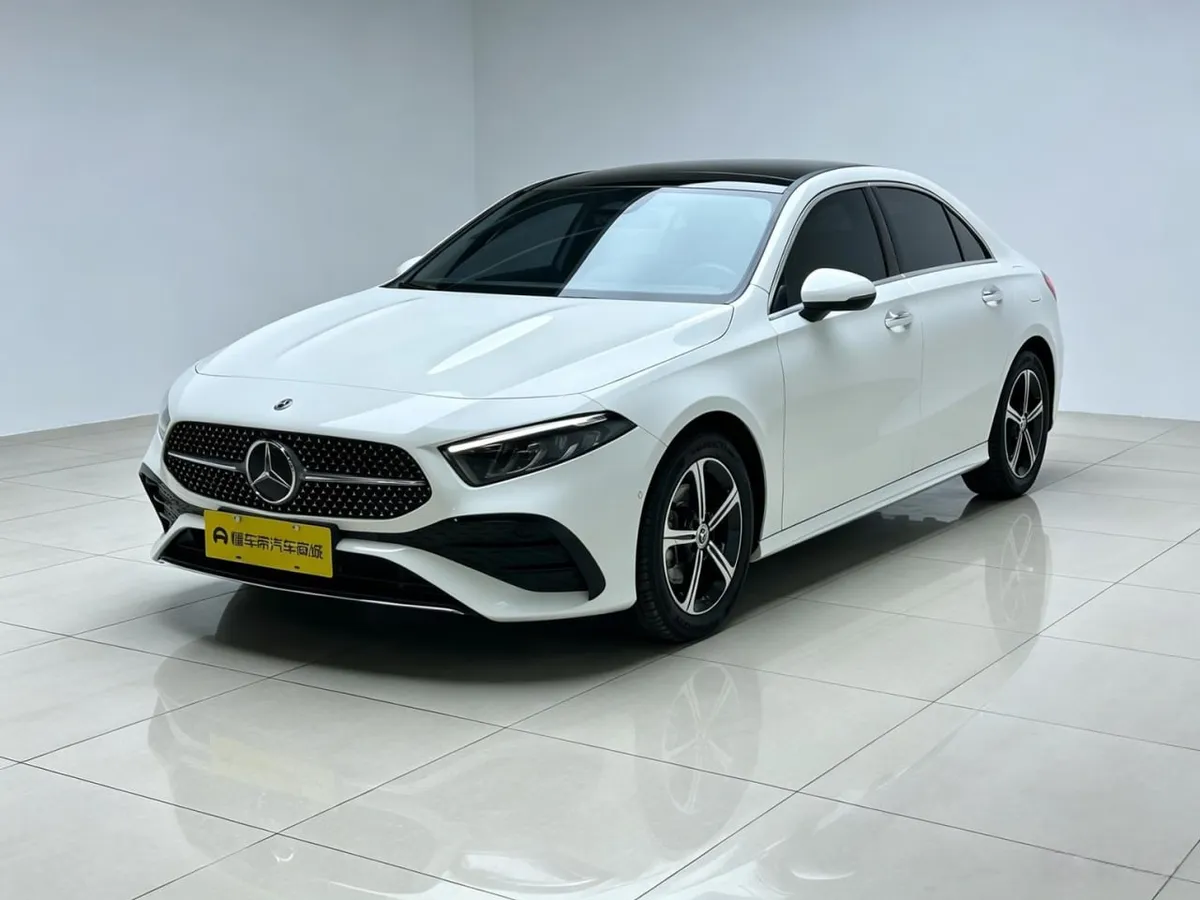 MERCEDES-BENZ A-CLASS A 200L FASHION EDITION 2023