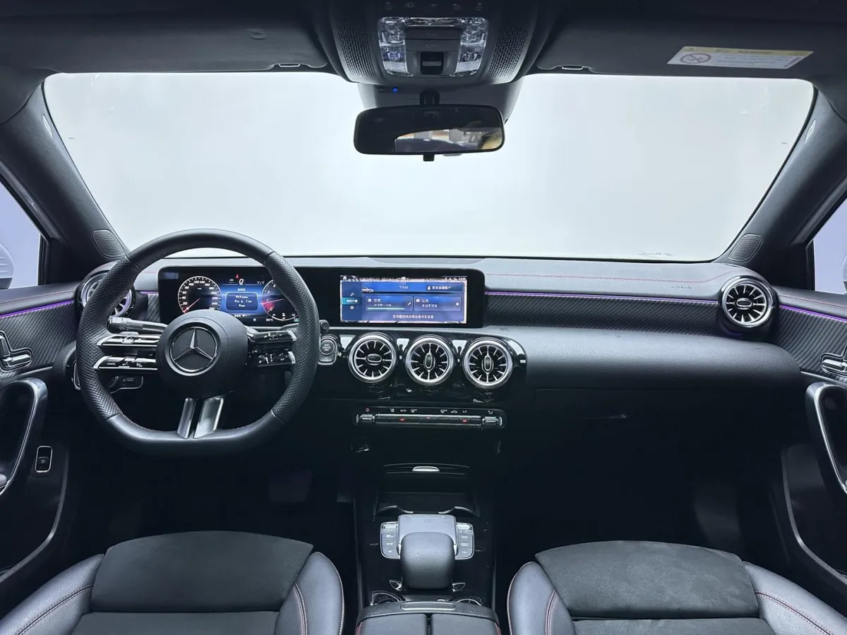 MERCEDES-BENZ A-CLASS A 200L FASHION EDITION 2023