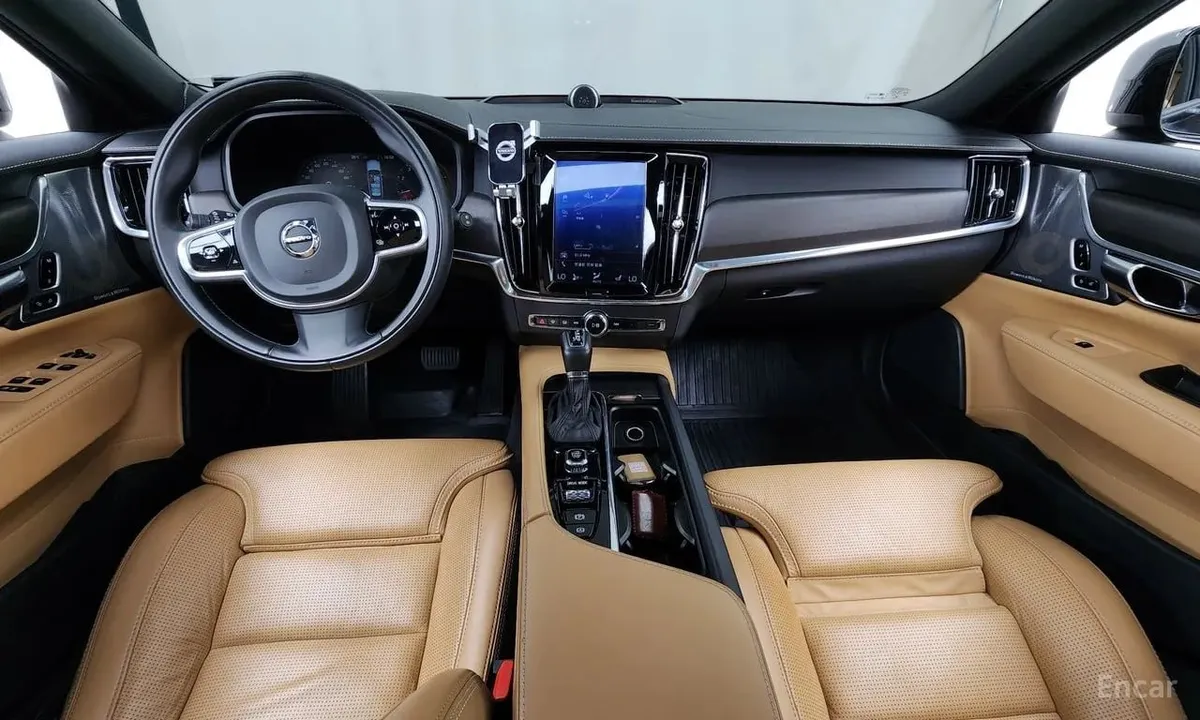 VOLVO V90 ПОДОГРЕВ ВЕНТИЛЯЦИЯ И ПАМЯТЬ ПЕРЕДНИХ СИДЕНИЙ 2019