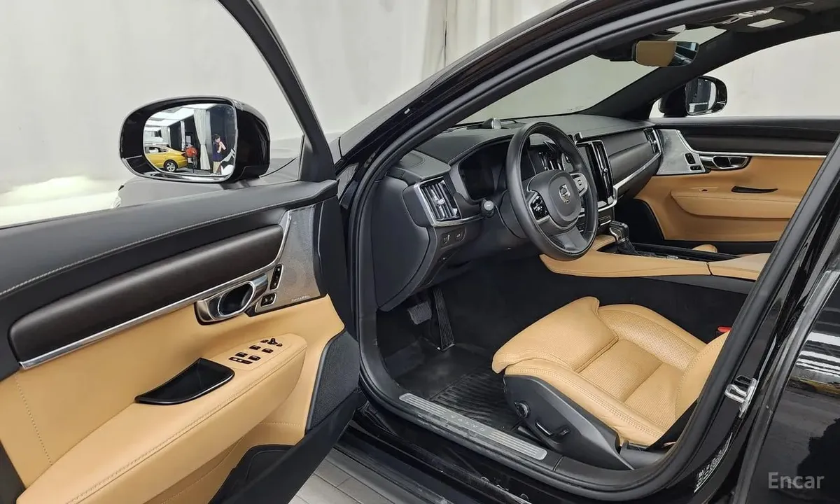 VOLVO V90 ПОДОГРЕВ ВЕНТИЛЯЦИЯ И ПАМЯТЬ ПЕРЕДНИХ СИДЕНИЙ 2019