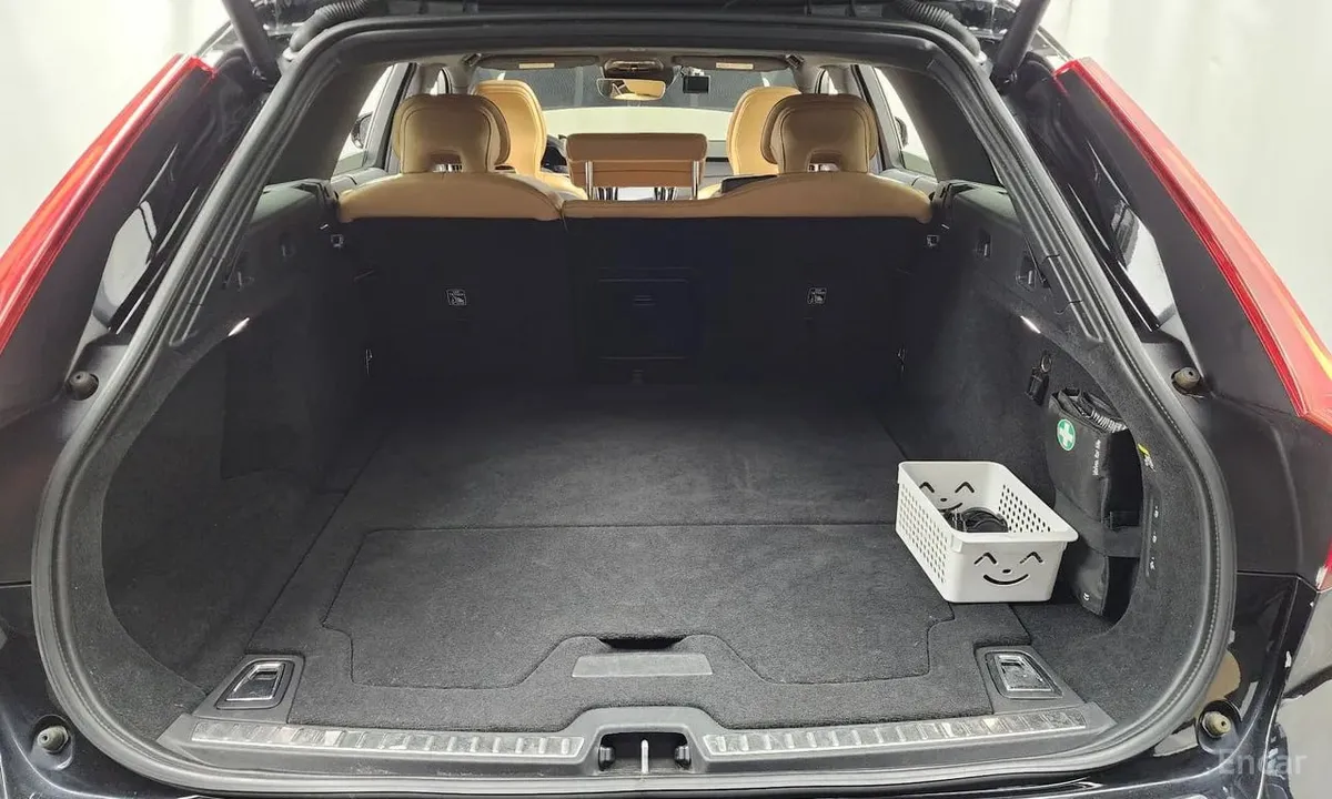 VOLVO V90 ПОДОГРЕВ ВЕНТИЛЯЦИЯ И ПАМЯТЬ ПЕРЕДНИХ СИДЕНИЙ 2019