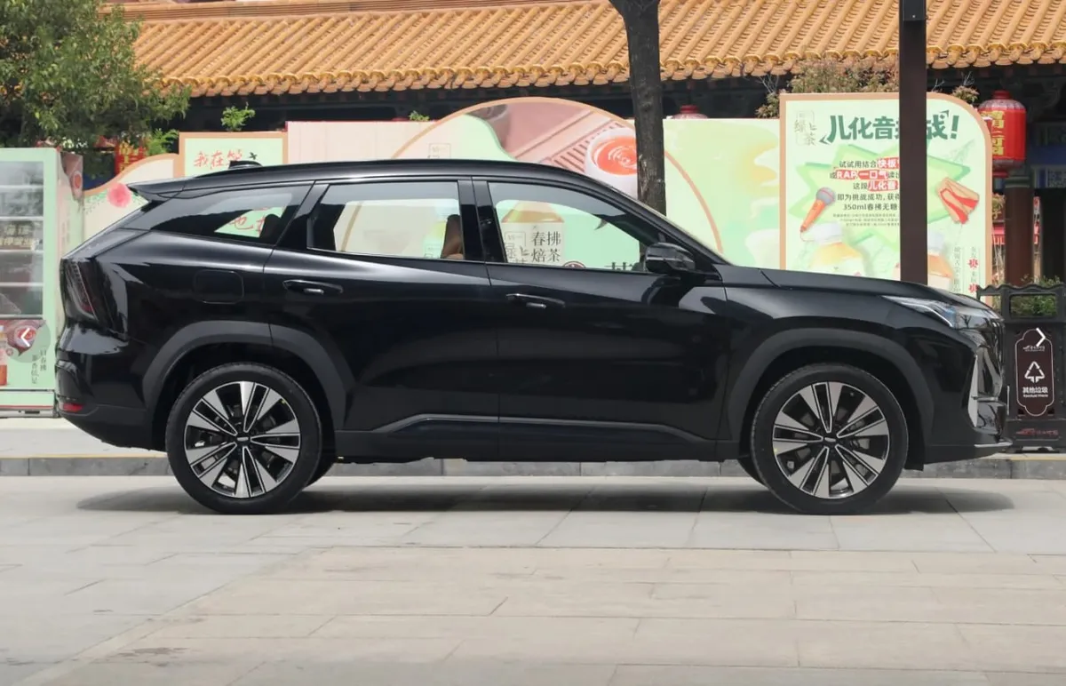 GEELY BOYUE L 2026
