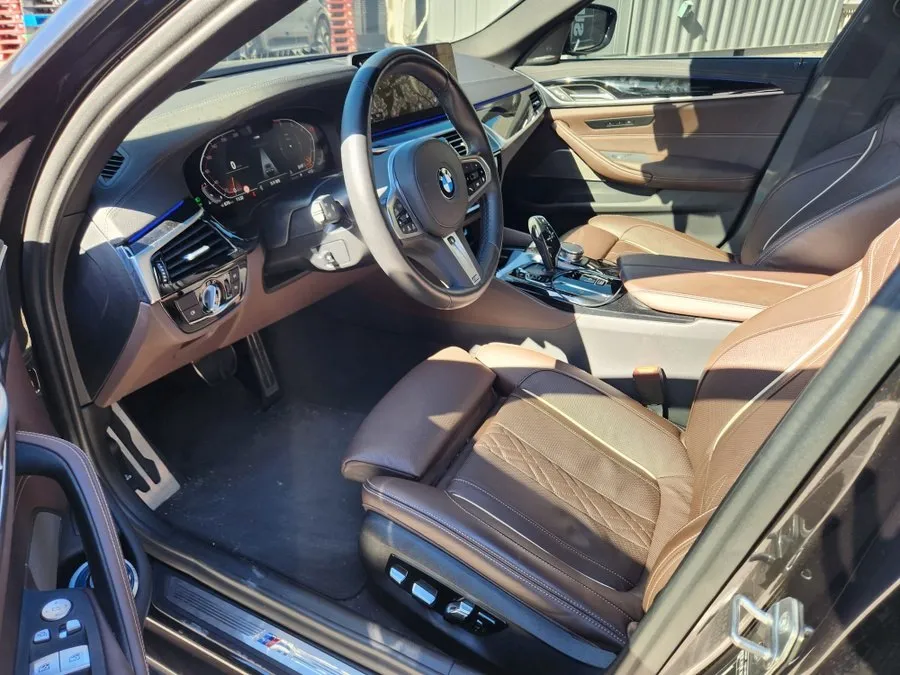 BMW 530I MSPORT 2022