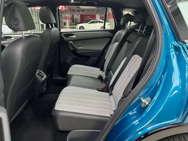 VOLKSWAGEN TAYRON AWD R-LINE PRO 2022