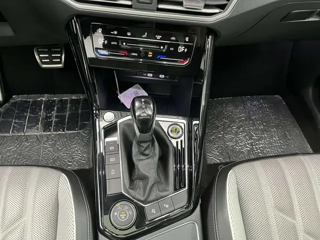 VOLKSWAGEN TAYRON AWD R-LINE PRO 2022