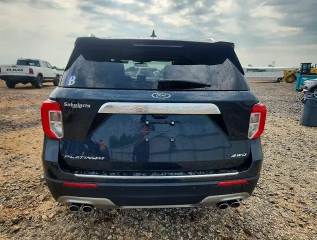 FORD EXPLORER 2026