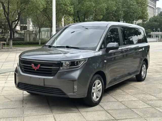 WULING JOURNEY DELUXE EDITION 2023