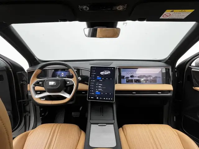 GEELY L7 115KM MAX 2023