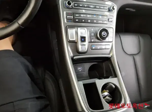 HYUNDAI SANTA FE 2022