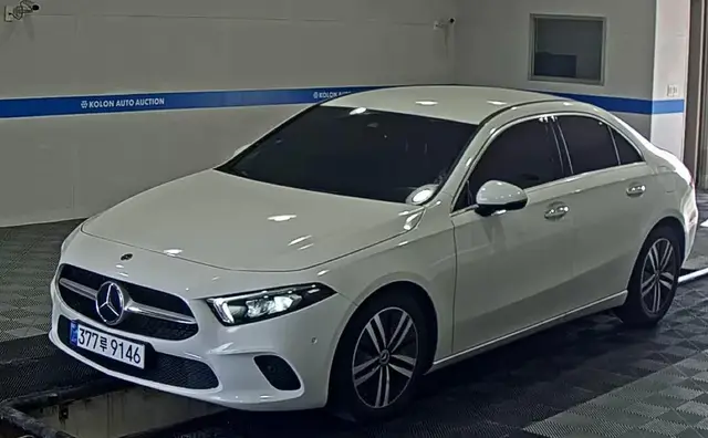 MERCEDES-BENZ A-CLASS A 220 2022