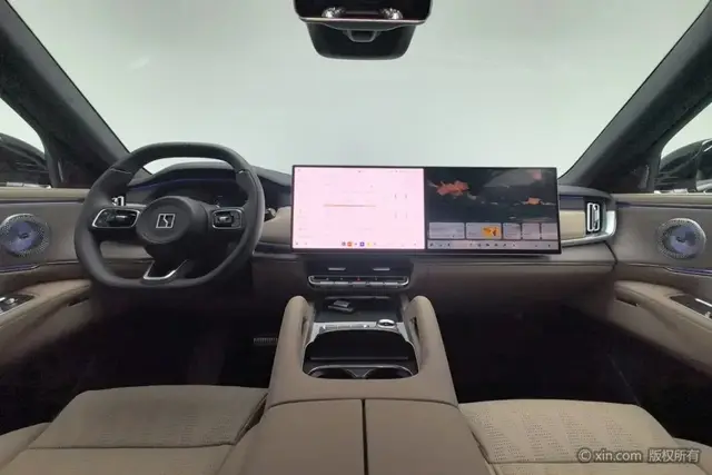 ZEEKR 8X 70KWH ULTRA 2026