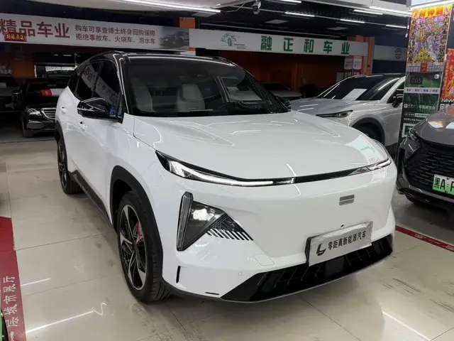 GEELY L7 2023