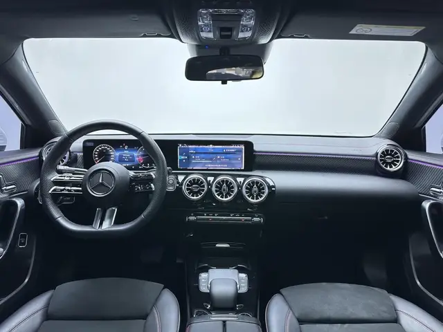 MERCEDES-BENZ A-CLASS A 200L FASHION EDITION 2023