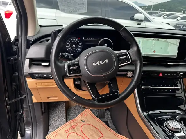 KIA CARNIVAL SIGNATURE 2021