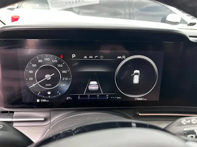 KIA CARNIVAL SIGNATURE 2021
