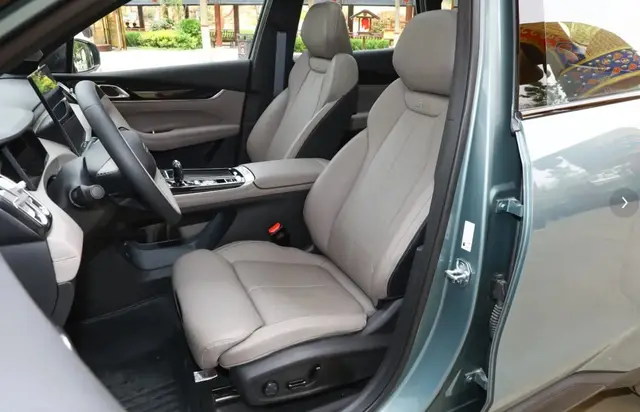 GEELY BOYUE L 2026