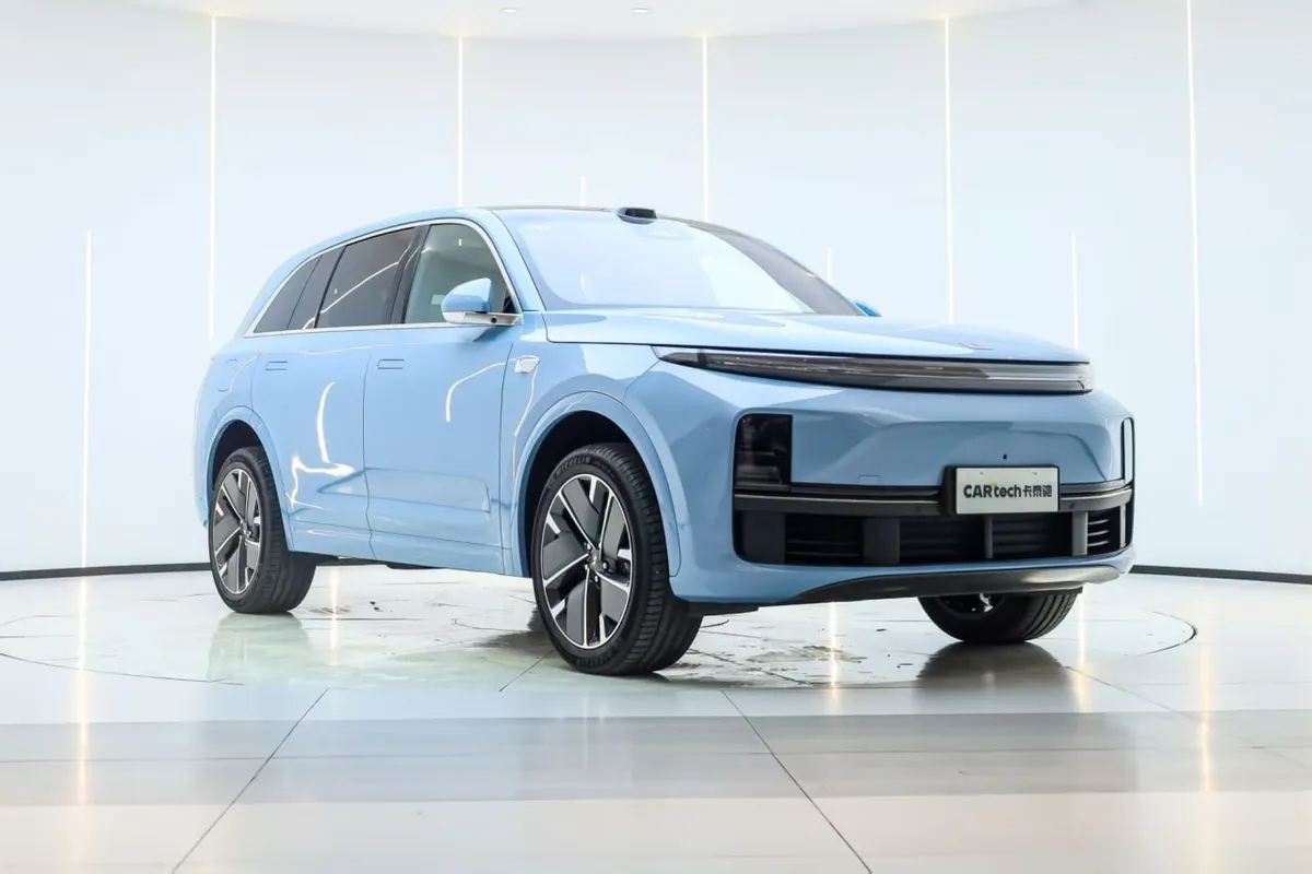 LI AUTO L7 ULTRA 2025