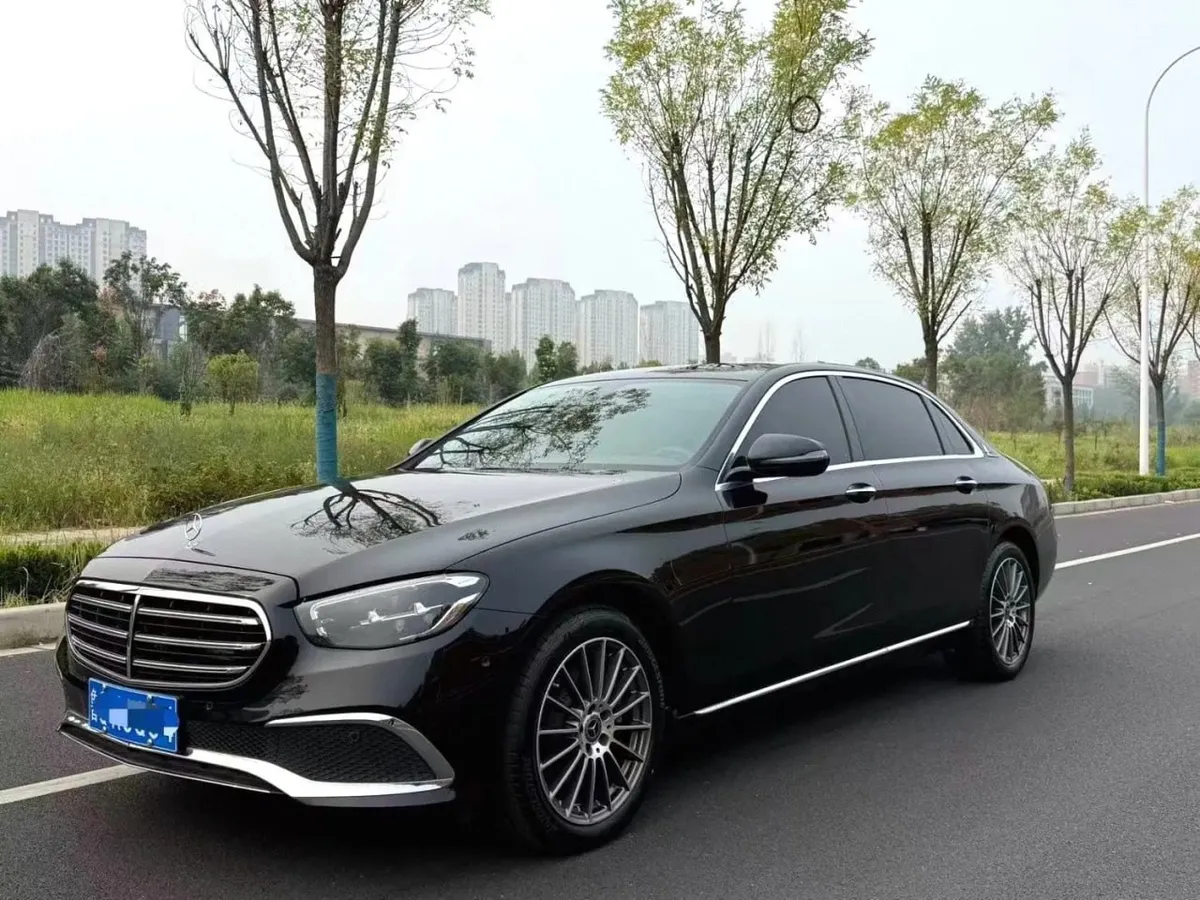 MERCEDES-BENZ E-CLASS 2023