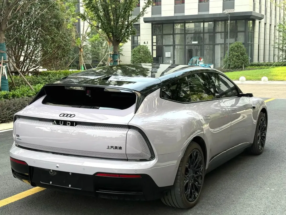 AUDI E5 OFFICIALLY 2026 E5 SPORTBACK OFFICIALLY 2026