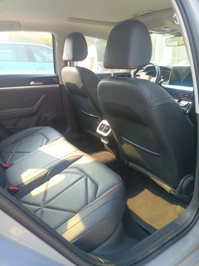 VOLKSWAGEN LAVIDA 2023 LAVIDA 1 2023