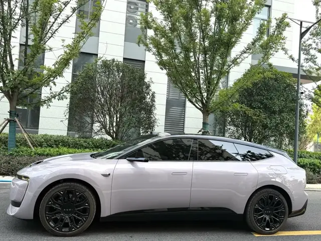 AUDI E5 OFFICIALLY 2026 E5 SPORTBACK OFFICIALLY 2026