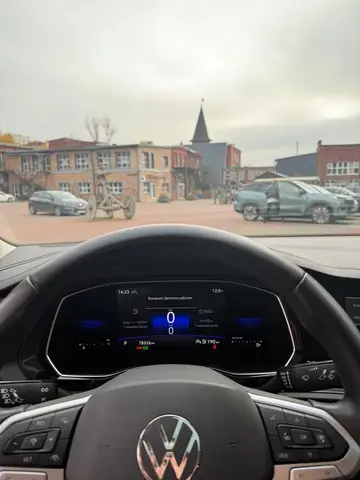 VOLKSWAGEN JETTA VII 2022