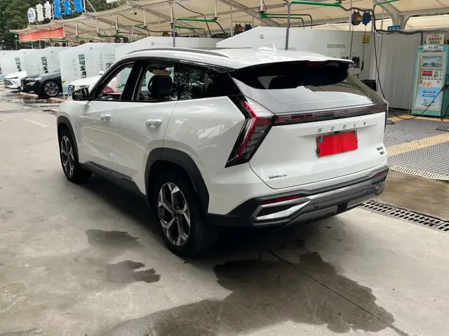 GEELY BOYUE L PREMIUM 2023