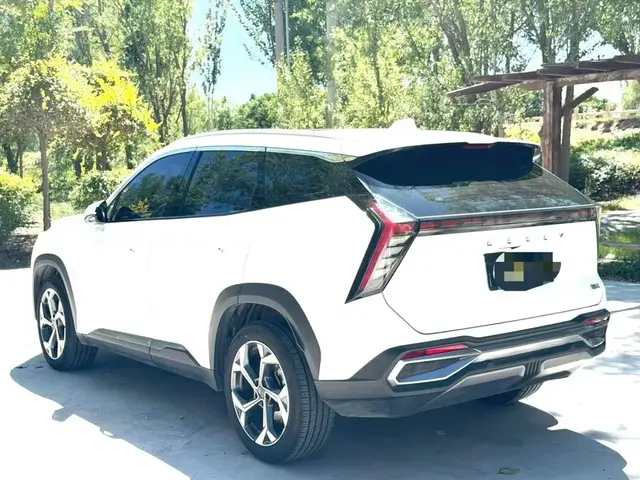 GEELY BOYUE L PREMIUM 2022