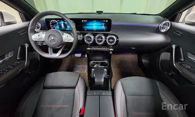 MERCEDES-BENZ A250 4MATIC SEDAN 2022