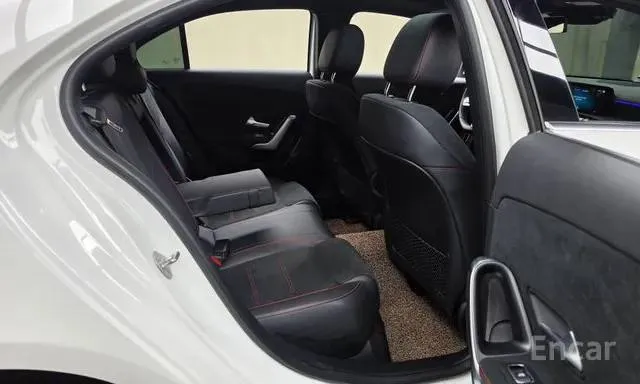 MERCEDES-BENZ A250 4MATIC SEDAN 2022