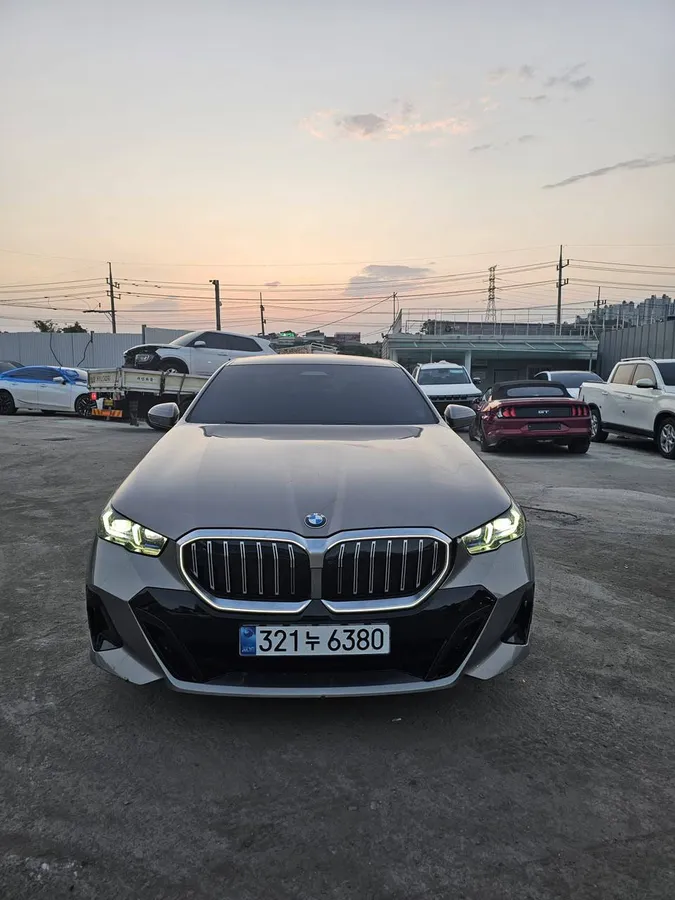 BMW 520I MSPORT 2025