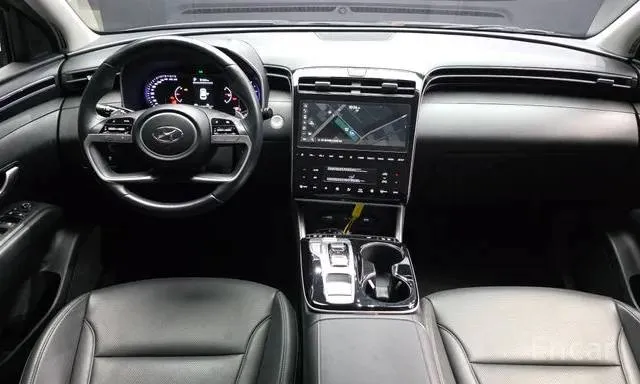 HYUNDAI TUCSON MODREN 2023