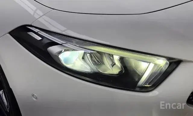 MERCEDES-BENZ A250 4MATIC SEDAN 2022