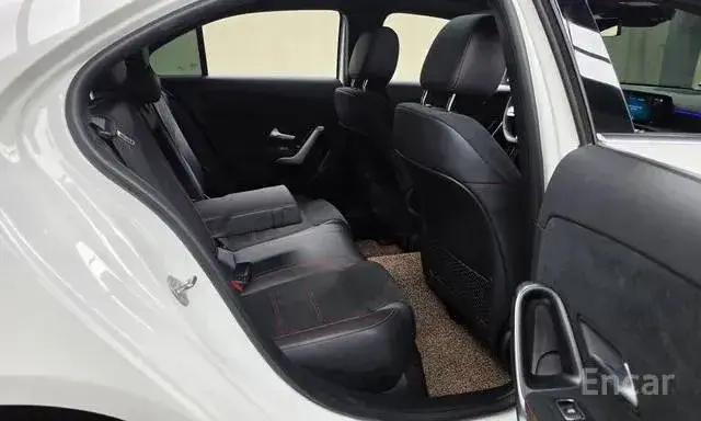 MERCEDES-BENZ A250 4MATIC SEDAN 2022